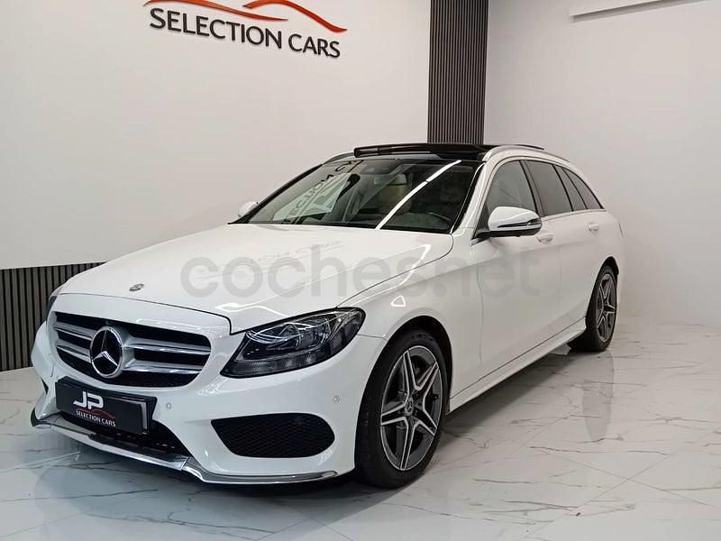 Usado Mercedes C220 AMG line 170 CV (125 kW) 2016 Blanco Familiar