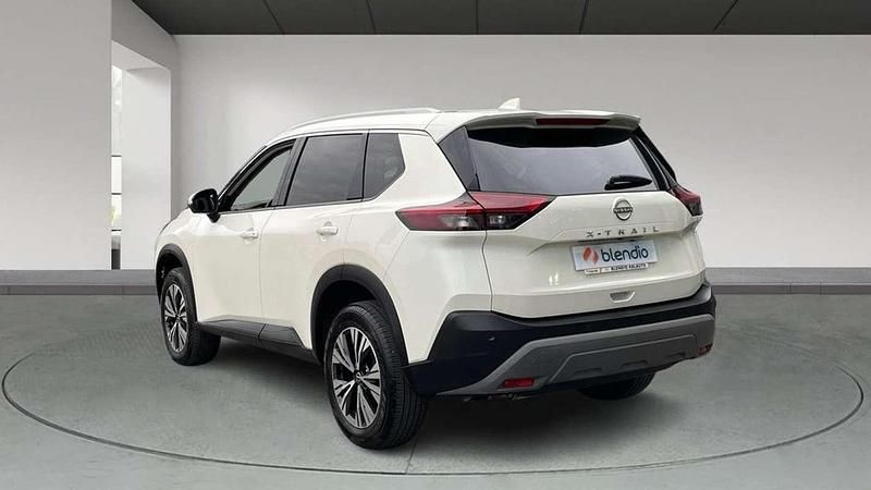 Usado Nissan X-Trail N-Connecta 165 CV (121 kW) 2024 Blanco SUV