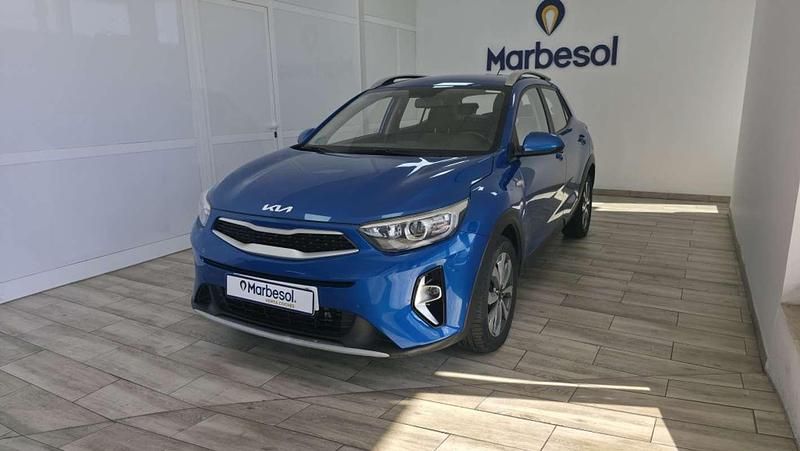 Usado Kia Stonic Plus 101 CV (74 kW) 2022 Azul SUV