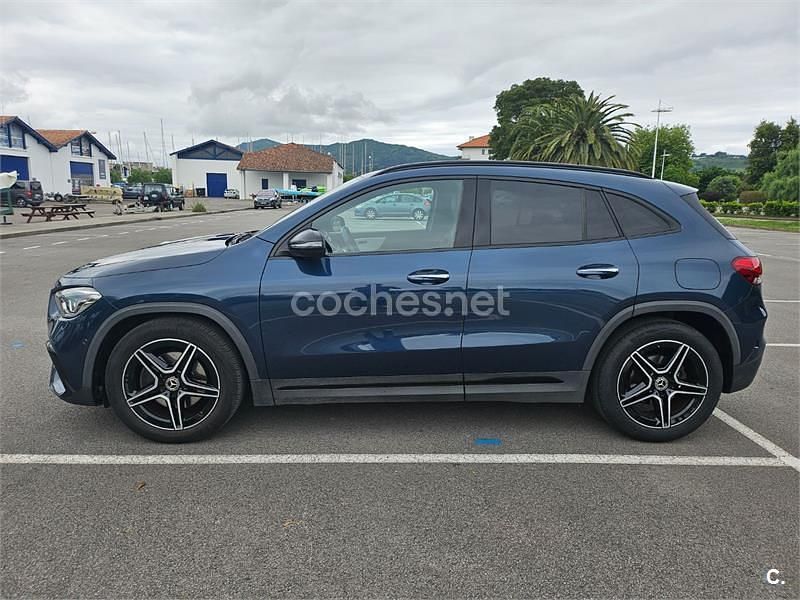 Azul Usado 2021 Mercedes GLA200 SUV | 31.900 € (Precio justo) - Imagen 1/4