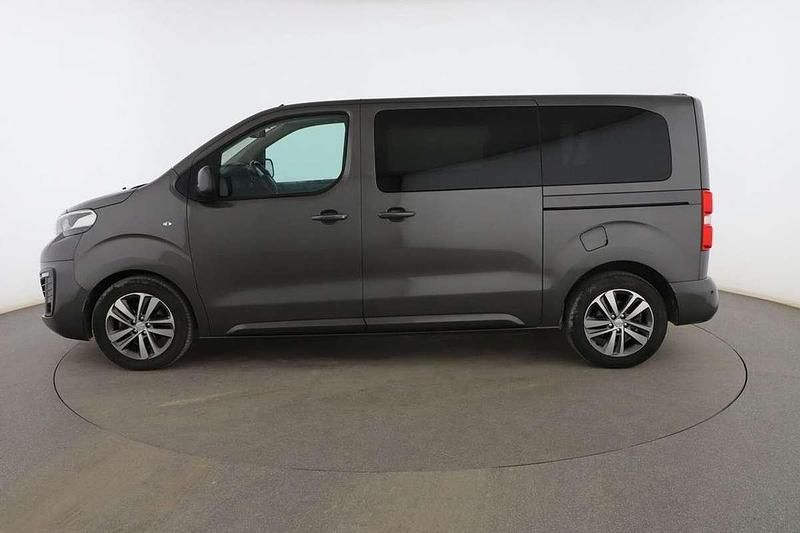 Gris / plata Usado 2018 Peugeot Traveller Allure Monovolumen | 26.699 € (Precio justo) - Imagen 1/2