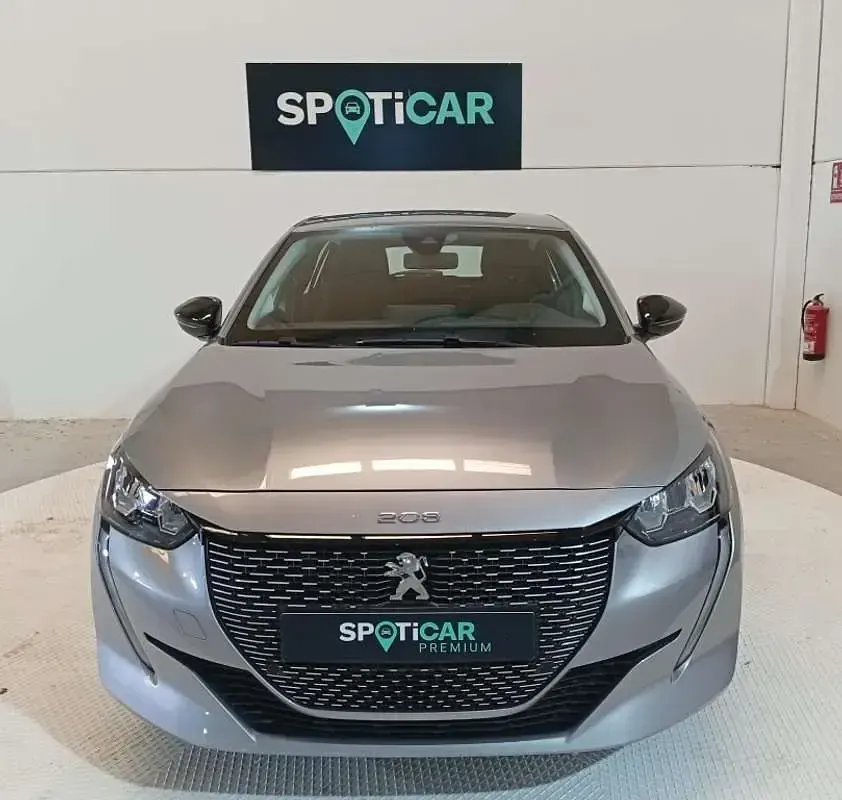 Nuevo Peugeot e-208 Active 100 kW (136 CV) 2025 Gris Utilitario