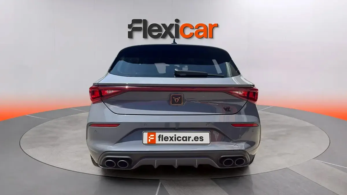 Usado Cupra Leon VZ 300 CV (220 kW) 2021 Gris Berlina