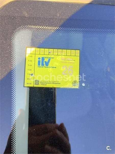 Usado Ford C-MAX Ghia 109 CV (80 kW) 2010 Gris / plata Monovolumen