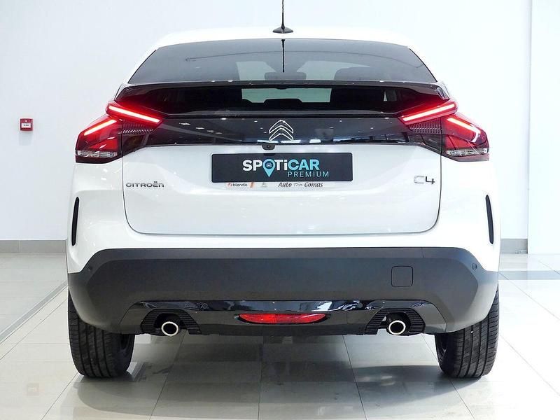 Usado Citroën C4 Feel 130 CV (95 kW) 2021 Blanco Utilitario