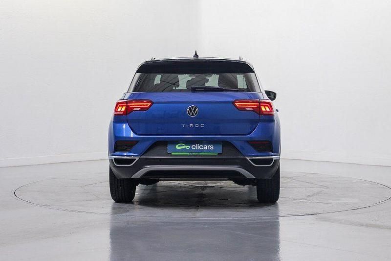 Usado VW T-Roc Advance 150 CV (110 kW) 2022 Azul SUV