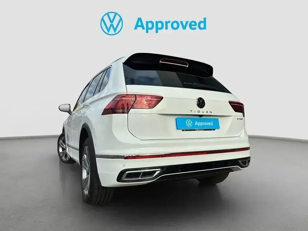 Usado VW Tiguan R-line 245 CV (180 kW) 2024 Blanco SUV