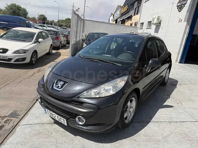 Usado Peugeot 207 Sport 95 CV (69 kW) 2009 Negro Berlina