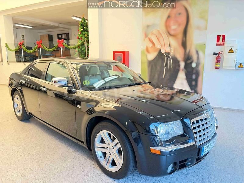 Negro Usado 2007 Chrysler 300C Berlina | 9900 € (Precio justo) - Imagen 1/4