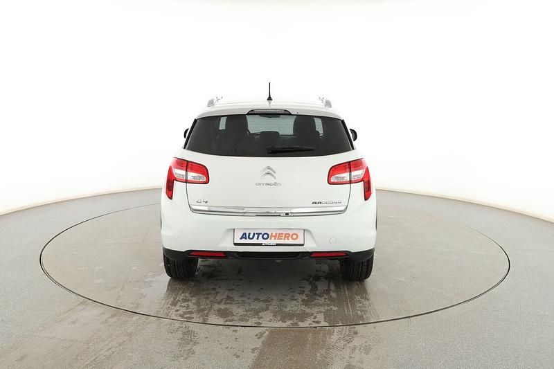 Usado Citroën C4 Aircross Exclusive 115 CV (84 kW) 2016 Blanco SUV
