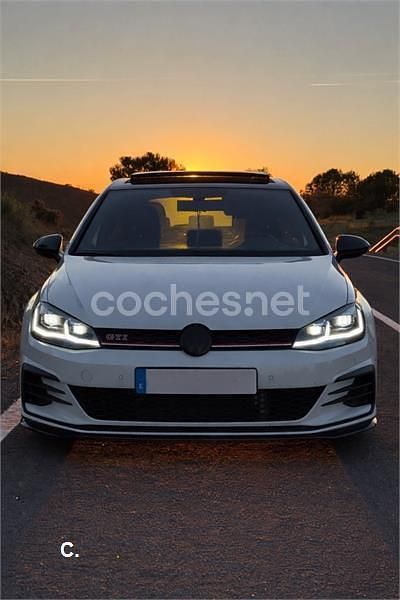 Usado VW Golf VII GTI 290 CV (213 kW) 2019 Blanco Berlina