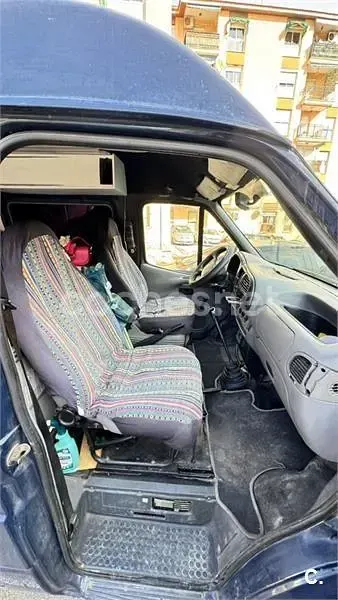 Usado Ford Transit 136 CV (100 kW) 1995 Azul Familiar