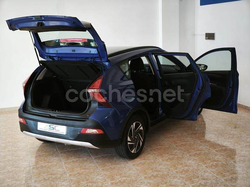 Usado Hyundai Bayon 100 CV (73 kW) 2021 Azul SUV