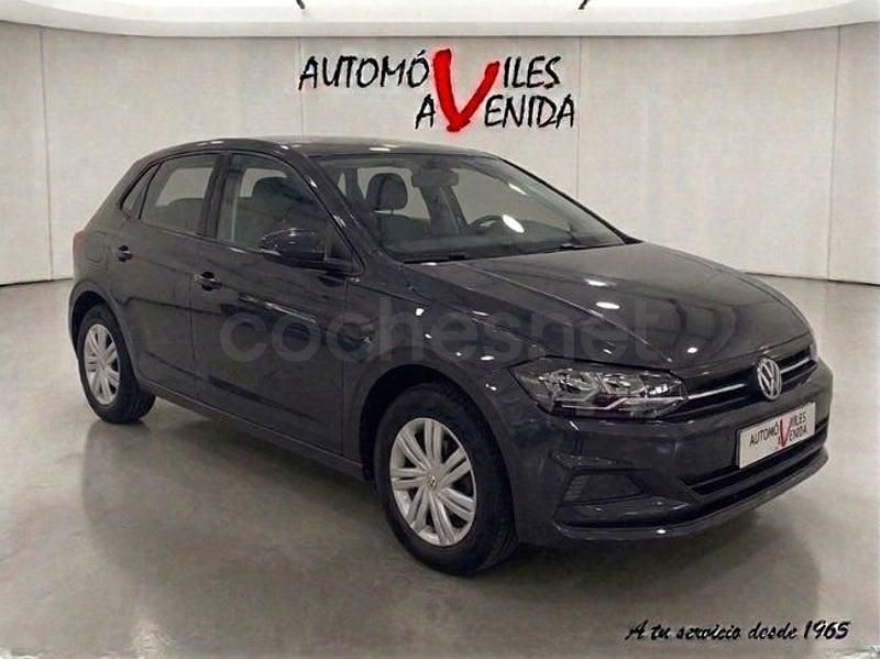 Usado VW Polo Edition 80 CV (58 kW) 2020 Gris / plata Utilitario