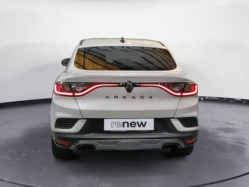 Usado Renault Arkana Esprit Alpine 160 CV (117 kW) 2025 Blanco SUV