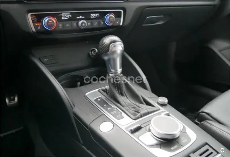 Usado Audi e-tron 204 CV (150 kW) 2020 Negro SUV