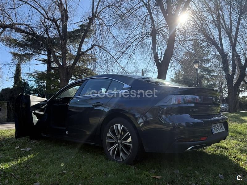Usado Peugeot 508 Allure 130 CV (95 kW) 2019 Azul Berlina