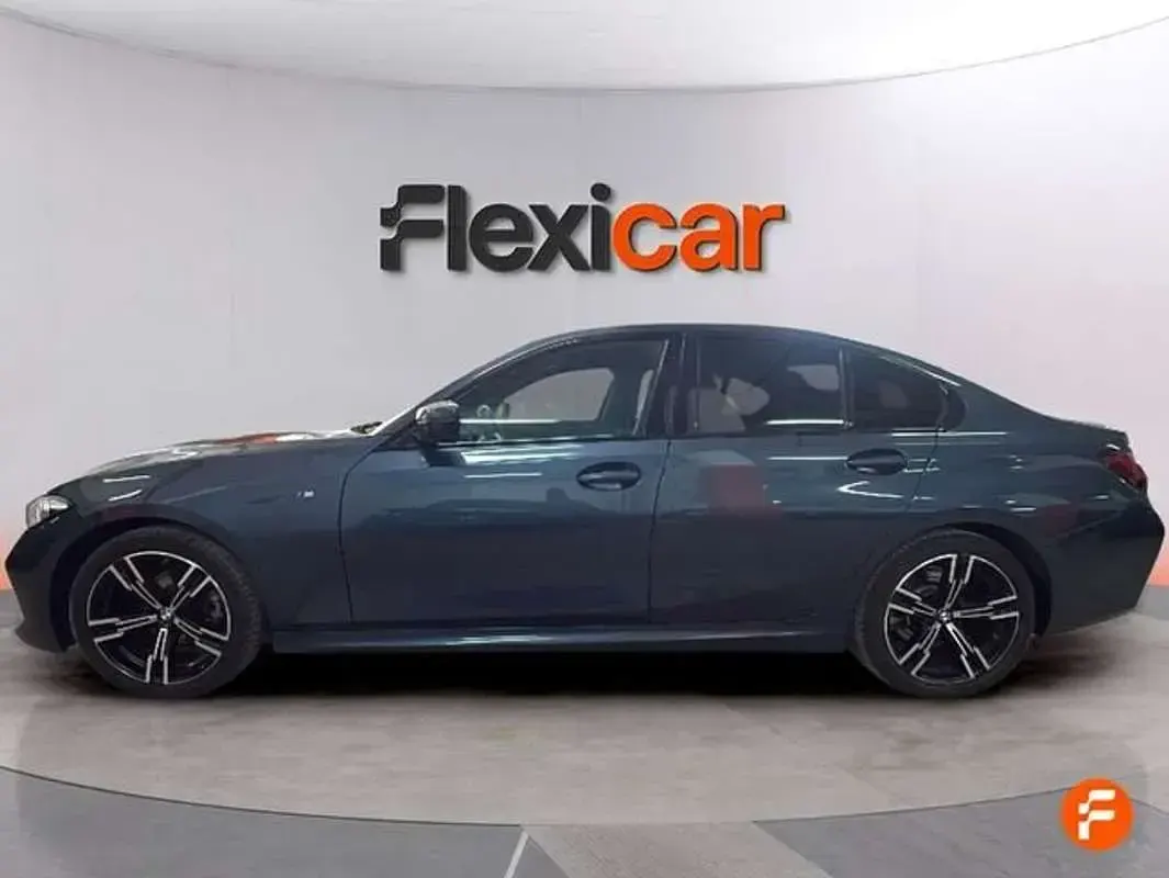 Usado BMW 318 150 CV (110 kW) 2025 Azul Berlina