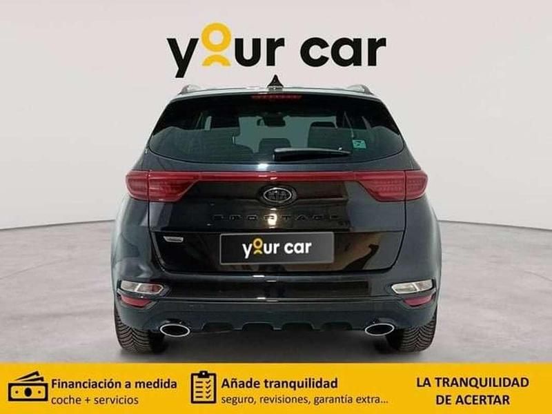 Usado Kia Sportage 136 CV (100 kW) 2022 Negro SUV