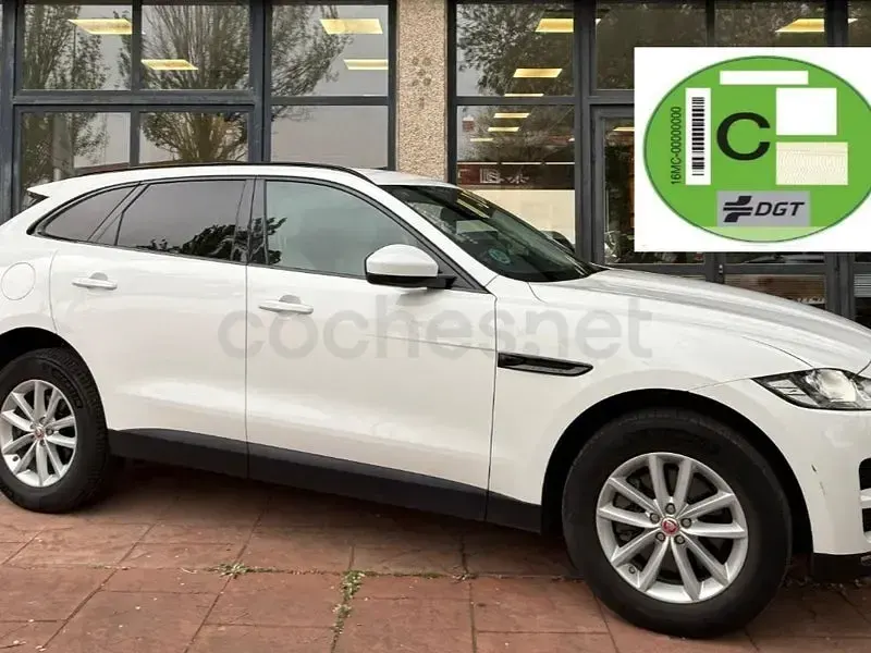 Usado Jaguar F-Pace Pure 300 CV (220 kW) 2017 Blanco SUV