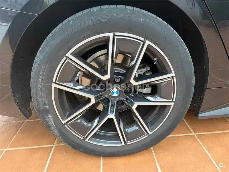 Käytetty BMW 420 190 HP (139 kW) 2024 Musta Coupe - kaksiovinen