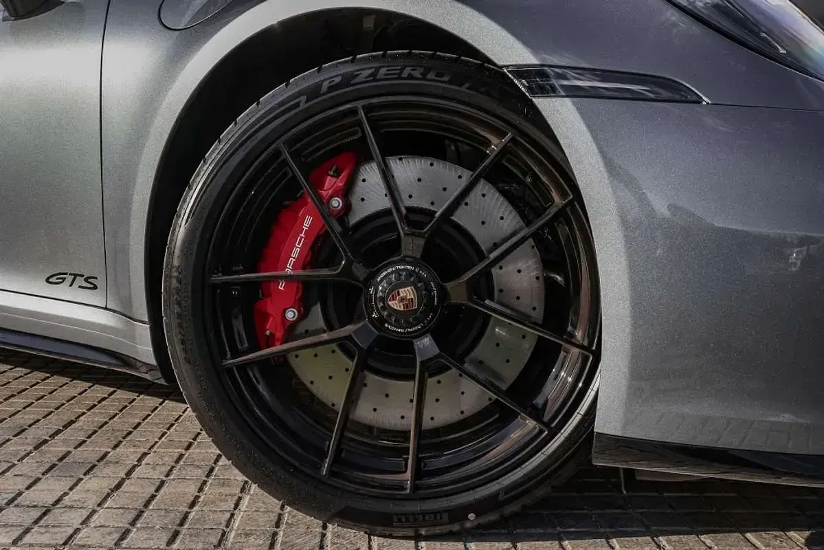 Nuevo Porsche 992 485 CV (356 kW) 2026 Gris Coupe