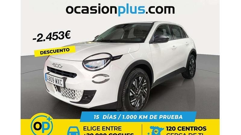 Usado Fiat 600 101 CV (74 kW) 2024 Blanco SUV