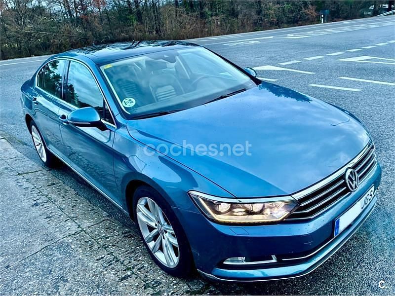 Usado VW Passat Sport 150 CV (110 kW) 2015 Azul Berlina