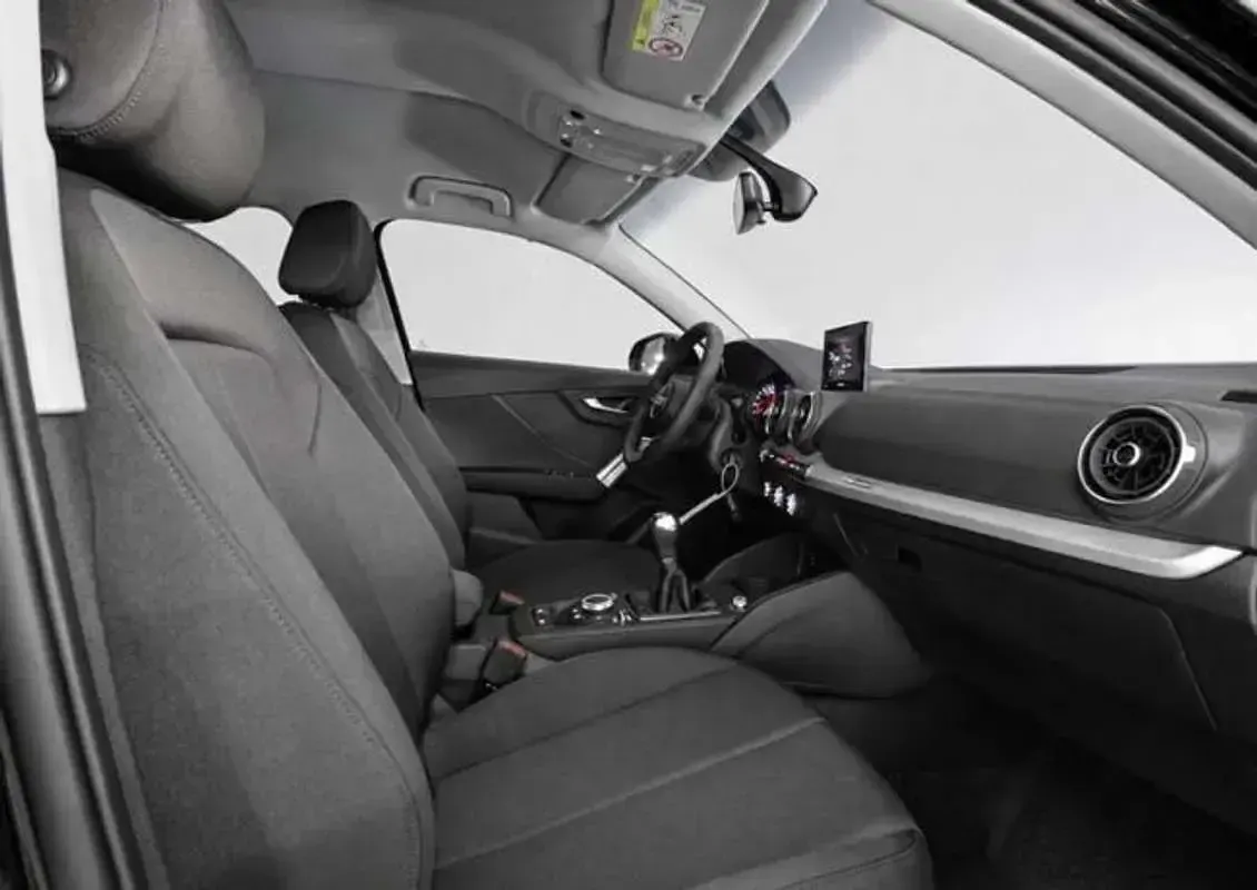 Usado Audi Q2 Sport 116 CV (85 kW) 2022 Negro SUV