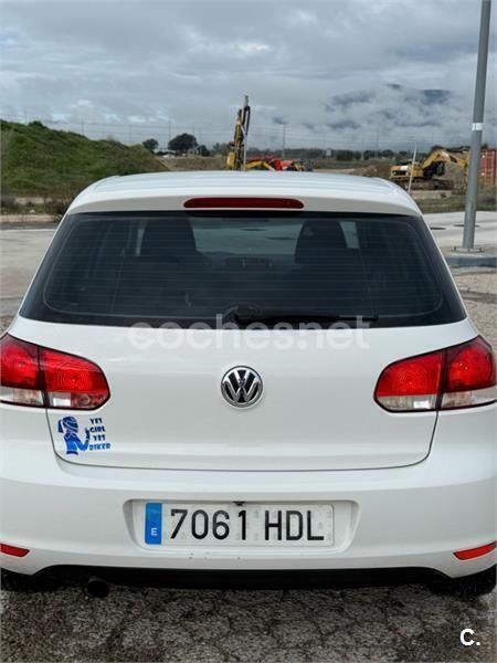 Blanco Usado 2011 VW Golf VI Sport Familiar | 7270 € (Precio justo) - Imagen 1/4