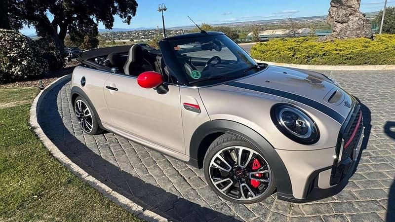 Usado Mini John Cooper Works Cabriolet 231 CV (169 kW) 2021 Gris Descapotable