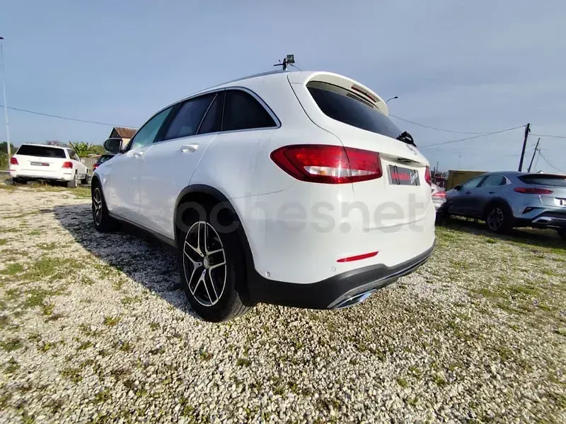 Usado Mercedes GLC250 AMG line 204 CV (150 kW) 2016 Blanco SUV
