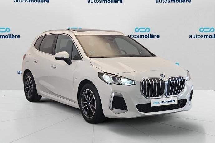 Usado BMW 218 Active Tourer Sport Line 150 CV (110 kW) 2024 Blanco Monovolumen