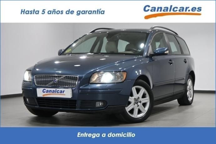 Azul Usado 2005 Volvo V50 Summum Familiar | 5971 € (Precio justo) - Imagen 1/4
