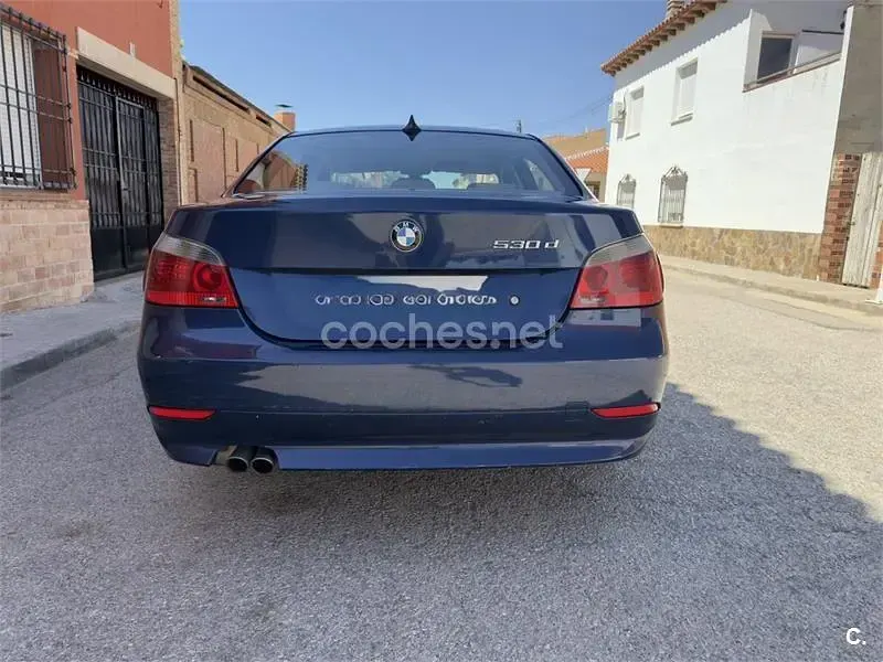 Usado BMW 530 193 CV (141 kW) 2004 Azul Berlina