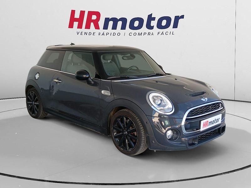 Usado Mini Cooper SD 171 CV (125 kW) 2016 Gris Utilitario