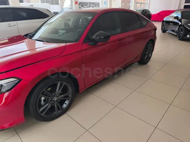Nuevo Honda Civic Sport 184 CV (135 kW) 2026 Rojo Berlina
