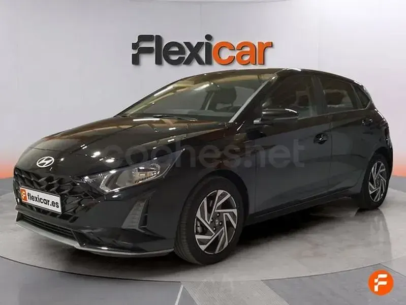 Usado Hyundai i20 100 CV (73 kW) 2024 Negro Utilitario