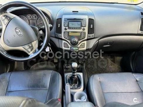 Usado Hyundai i30 Premium 140 CV (102 kW) 2008 Blanco Berlina