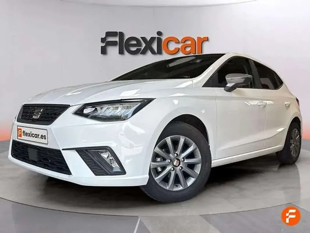 Usado Seat Ibiza Reference 80 CV (58 kW) 2023 Blanco Utilitario