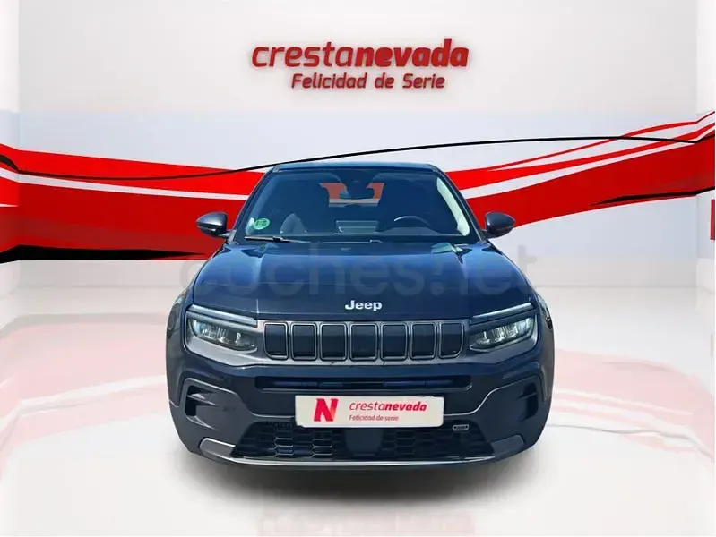 Usado Jeep Avenger Longitude 100 CV (73 kW) 2023 Gris / plata SUV