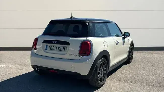 Usado Mini Cooper D 116 CV (85 kW) 2018 Beige Utilitario