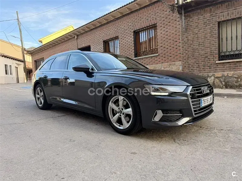 Usado Audi A6 204 CV (150 kW) 2022 Gris / plata Familiar