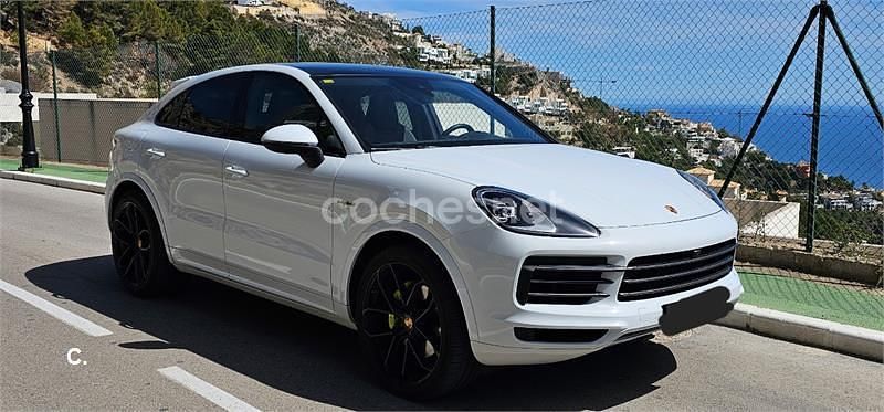 Usado Porsche Cayenne Coupe Platinum Edition 462 CV (339 kW) 2022 Blanco Coupe