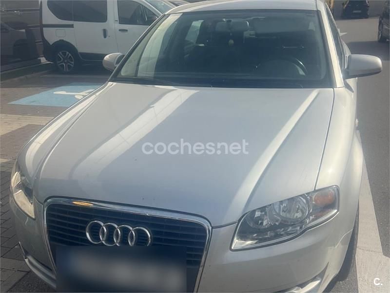 Gris / plata Usado 2005 Audi A4 Berlina | 4900 € (Super precio) - Imagen 1/4