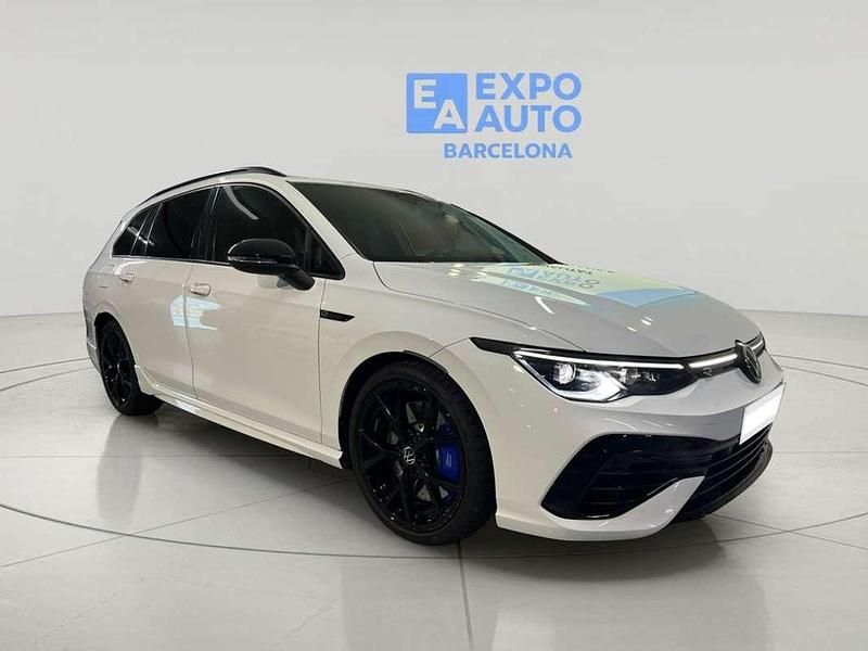 Usado VW Golf VIII R 320 CV (235 kW) 2023 Blanco Familiar