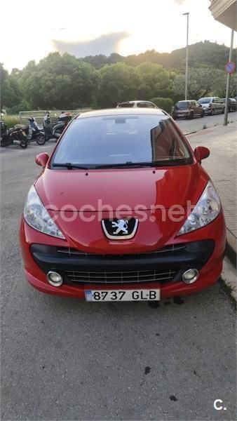 Rojo Usado 2009 Peugeot 207 Sport Berlina | 2400 € (Precio justo) - Imagen 1/4