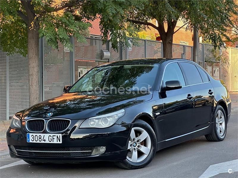 Negro Usado 2008 BMW 520 Berlina | 7400 € (Precio justo) - Imagen 1/4