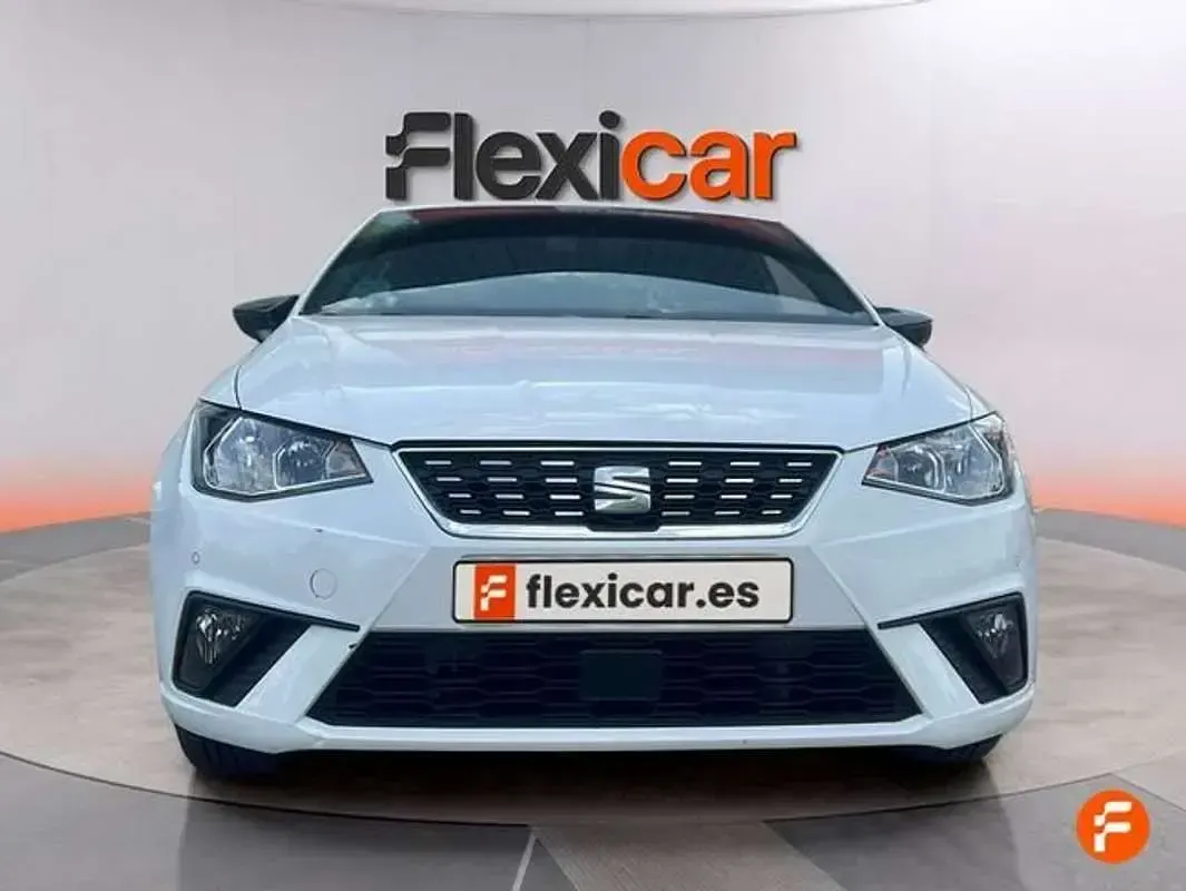 Usado Seat Ibiza Style 90 CV (66 kW) 2020 Blanco Utilitario
