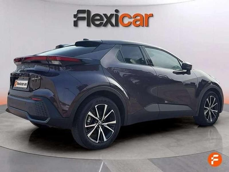 Usado Toyota C-HR Advance 140 CV (102 kW) 2024 Gris SUV